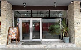 Hotel Plaza